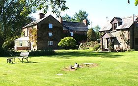 Hills Farm